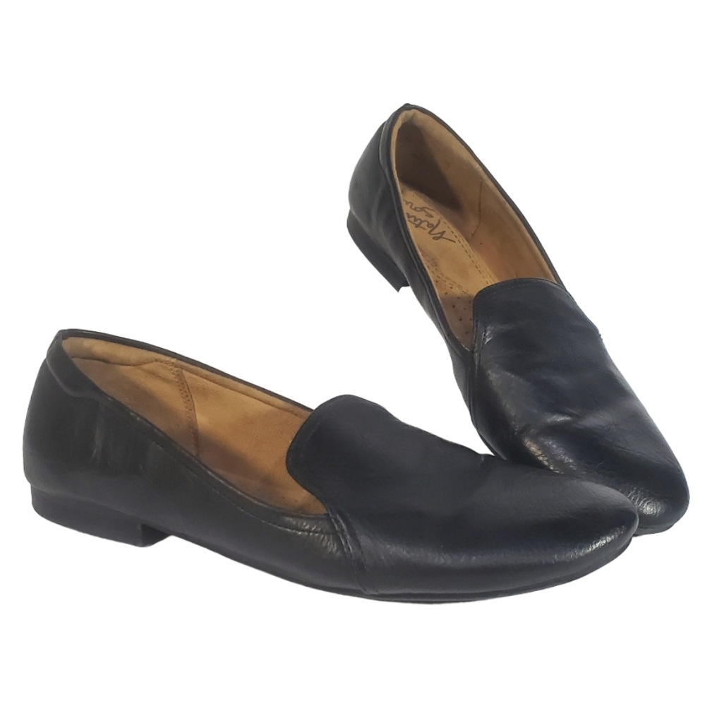 Natural Soul Black Soft Leather Flat Slippers Size 7 Medium
